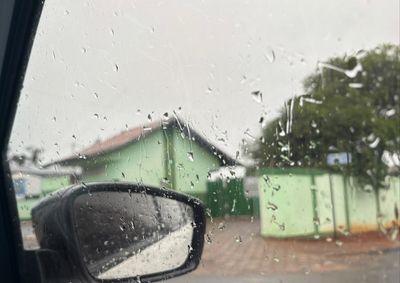 O Simepar indica que a circula&ccedil;&atilde;o dos ventos continua favorecendo a instabilidade sobre o Paran&aacute;.