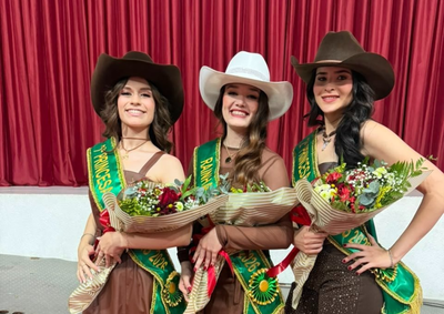 A corte tamb&eacute;m foi formada por Larissa Pelisari, eleita 1&ordf; Princesa, e Tainara Lorensetti, coroada como 2&ordf; Princesa