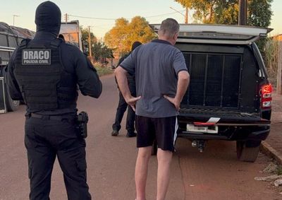 Foram cumpridas 15 ordens judiciais, entre mandados de pris&atilde;o e de busca e apreens&atilde;o, e apreendidas armas e muni&ccedil;&otilde;es

