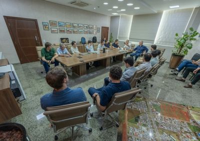 Empres&aacute;rios da prov&iacute;ncia de Jiangsu conheceram oportunidades nas &aacute;reas de agroind&uacute;stria, engenharia, energia renov&aacute;vel e solu&ccedil;&otilde;es ambientais