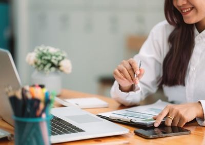 Alguns indicadores mostram que o segundo semestre &eacute;, para a maioria das fam&iacute;lias, o per&iacute;odo mais prop&iacute;cio para poupar e investir.