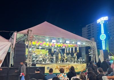 Programa&ccedil;&atilde;o gratuita da Prefeitura de Mirassol leva NenyLu&aacute;, projeto Groove na Pra&ccedil;a e Banda Juvenal Noronha ao palco entre sexta (12) e domingo (14)