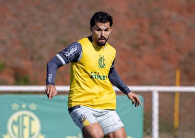 Atacante, destaque na campanha de perman&ecirc;ncia na S&eacute;rie A e vaga hist&oacute;rica na Libertadores, assina v&iacute;nculo longo e refor&ccedil;a projeto esportivo do Le&atilde;o