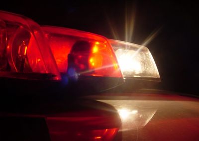 Durante patrulhamento no bairro Nova Esperan&ccedil;a, PM apreendeu adolescente com crack e localizou maconha, pedra de crack, dinheiro e r&eacute;plica de arma de fogo
