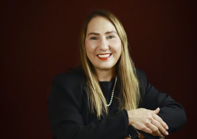 Em v&iacute;deo exclusivo, Jocelaine Junqueira destaca a for&ccedil;a do networking para quem quer ampliar conex&otilde;es e neg&oacute;cios em Mirassol e regi&atilde;o