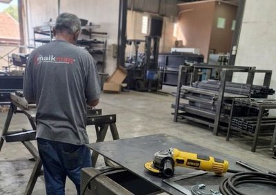 Oportunidade &eacute; para atuar na Maikmaq, empresa com mais de 25 anos no mercado; curr&iacute;culos podem ser enviados por e-mail, WhatsApp ou entregues pessoalmente