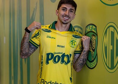 Jogador de 30 anos acerta em definitivo com o Mirassol at&eacute; 2028; clube mant&eacute;m reformula&ccedil;&atilde;o para sequ&ecirc;ncia do Brasileir&atilde;o