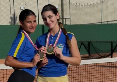 Cidade soma 115 pontos em Pen&aacute;polis, garante vagas nos Jogos Abertos e &eacute; campe&atilde; no t&ecirc;nis feminino com Maria Valentina Pavan e Isabela Ovidio