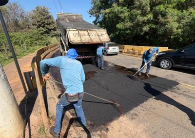 Prefeitura de Mirassol segue, nesta quarta (8), com recupera&ccedil;&atilde;o do pavimento na liga&ccedil;&atilde;o entre os bairros Karina, Santa Cl&aacute;udia e Cohab 2