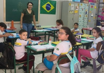 Unidade municipal tamb&eacute;m registra 92% de flu&ecirc;ncia leitora e evolu&ccedil;&atilde;o de aproximadamente 253% na Olimp&iacute;ada Brasileira de Rob&oacute;tica