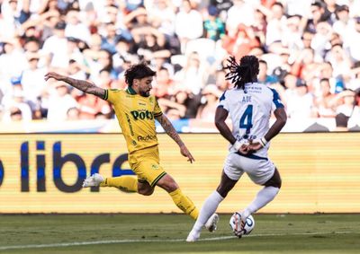 Le&atilde;o domina a LDU na altitude, perde chances claras, empata em 0 a 0 e &eacute; eliminado por 5 a 4 nas penalidades, encerrando campanha hist&oacute;rica