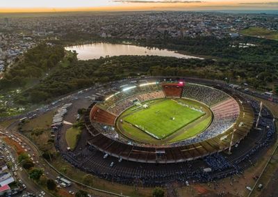 Jogo-treino &eacute; neste domingo, &agrave;s 17h, no Parque do Sabi&aacute;, em duelo que celebra o t&iacute;tulo da S&eacute;rie D dos mineiros e serve de avalia&ccedil;&atilde;o para Rafael Guanaes