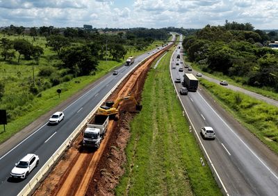 Ecovias Noroeste Paulista faz servi&ccedil;os de melhoria na SP‑310; motoristas da regi&atilde;o devem ficar atentos a desvios e faixas interditadas