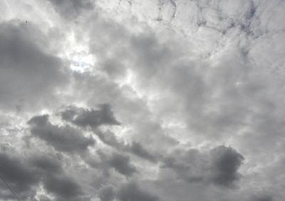 Inmet prev&ecirc; muita nebulosidade, chuva frequente e tardes mais quentes no fim da semana em Mirassol e regi&atilde;o Metropolitana