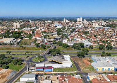 Locais de vota&ccedil;&atilde;o funcionam at&eacute; as 17h deste domingo (25); no 1&ordm; turno, 21,01% dos eleitores de Mirassol se abstiveram, o equivalente a 9.171 faltosos