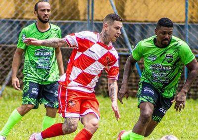 Rodada deste fim de semana, no Jd. Renascen&ccedil;a, p&otilde;e em jogo a lideran&ccedil;a das chaves e a recupera&ccedil;&atilde;o de equipes tradicionais do futebol de bairro mirassolense