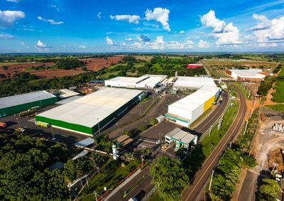 Ind&uacute;stria consolida crescimento e inova&ccedil;&atilde;o ao atingir R$ 1,3 bilh&atilde;o em faturamento e mais de 1.300 colaboradores
