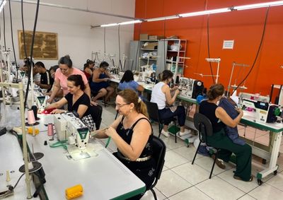 Forma&ccedil;&atilde;o de 80 horas foi promovida pelo Fundo Social, em parceria com o Senai e a Secretaria Municipal de Assist&ecirc;ncia Social