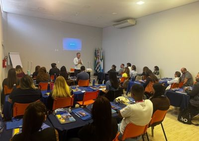 Semin&aacute;rio gratuito come&ccedil;ou nesta segunda-feira (5) e busca desenvolver habilidades e comportamentos para fortalecer neg&oacute;cios e estimular o empreendedorismo