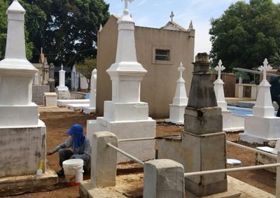 Cemit&eacute;rios de Mirassol e Ruil&acirc;ndia abrir&atilde;o das 6h &agrave;s 18h30 na segunda-feira (2), com estrutura especial e missas ao longo do dia