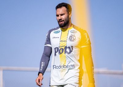 Le&atilde;o, 15&ordm; com 33 pontos, aposta em retrospecto positivo contra o Inter e no apoio do Mai&atilde;o nesta sexta, &agrave;s 20h, em confronto direto contra o rebaixamento