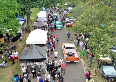 Evento em Mogi Gua&ccedil;u ter&aacute; exposi&ccedil;&atilde;o de carros hist&oacute;ricos, shows ao vivo, mercado de pulgas e pra&ccedil;a de alimenta&ccedil;&atilde;o.

