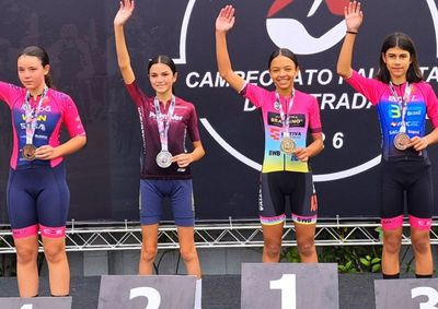 Agatha Vit&oacute;ria Rosa Souza foi campe&atilde; na categoria infantojuvenil; equipe da cidade tamb&eacute;m teve p&oacute;dios e bons resultados em Guarulhos


