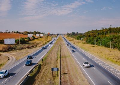 Concession&aacute;ria estima a circula&ccedil;&atilde;o de mais de 753 mil ve&iacute;culos durante o feriado prolongado

