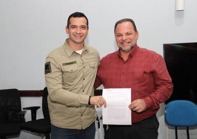 Mauro Nunes solicita duas emendas de R$ 600 mil ao Capit&atilde;o Telhada; recursos ser&atilde;o investidos no Samu e em duas UBSs


