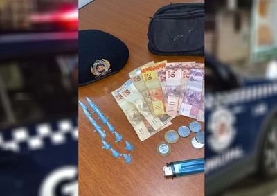 Guarda Civil Municipal encontrou por&ccedil;&otilde;es de coca&iacute;na e R$ 221 com o menor durante patrulhamento na Zona Leste.