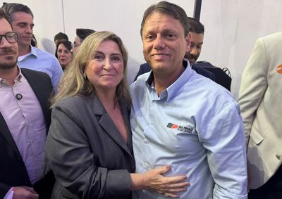 Munic&iacute;pio recebeu uma caminhonete para a Defesa Civil, uma ambul&acirc;ncia e autoriza&ccedil;&atilde;o para firmar conv&ecirc;nio destinado &agrave; aquisi&ccedil;&atilde;o de um caminh&atilde;o-pipa