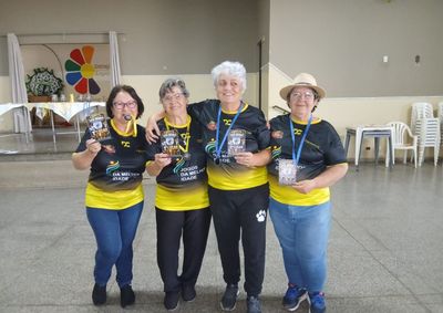Duplas da Melhor Idade se destacaram na modalidade buraco durante a competi&ccedil;&atilde;o regional realizada neste domingo (26)