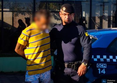 Homem foi detido pela Guarda Civil Municipal ap&oacute;s tentar fugir por terreno vizinho; local j&aacute; registrava furtos semelhantes nos &uacute;ltimos dias.


