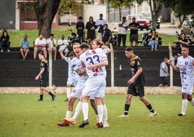 Quarta rodada da competi&ccedil;&atilde;o teve 16 gols e acirrou a disputa pelas primeiras coloca&ccedil;&otilde;es
