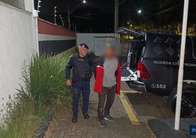 &nbsp;Homem com mandado de pris&atilde;o por homic&iacute;dio foi identificado com apoio da Pol&iacute;cia Militar ap&oacute;s tentar ocultar a pr&oacute;pria identidade.

