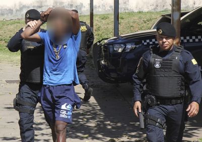 Abordagem ocorreu na Vila Dias; duas testemunhas disseram &agrave; pol&iacute;cia que tinham ido ao local para comprar droga, segundo o BO.
