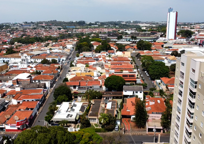 Cidade registrou 8.835 admiss&otilde;es e 8.549 desligamentos entre janeiro e junho; resultado ficou 515 vagas abaixo do alcan&ccedil;ado no mesmo per&iacute;odo do ano passado