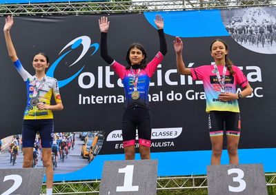 Agatha Vit&oacute;ria Rosa Souza e Adilson Aparecido Vieira subiram ao p&oacute;dio em S&atilde;o Bernardo do Campo; provas tiveram chuva, frio e pista molhada

