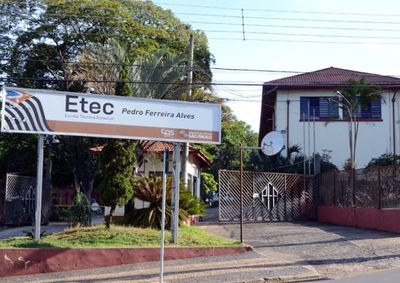 Inscri&ccedil;&otilde;es seguem at&eacute; 3 de novembro; unidade oferece Ensino M&eacute;dio integrado ao t&eacute;cnico e cursos profissionalizantes gratuitos

