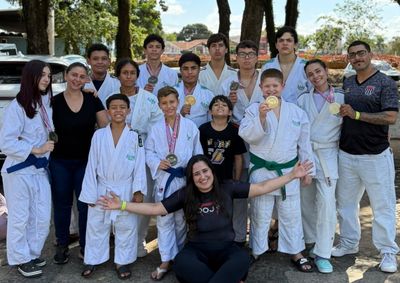 Atletas da inicia&ccedil;&atilde;o esportiva da SEL ganharam nove medalhas no Inter-Regional e dever&atilde;o disputar a decis&atilde;o estadual em Mar&iacute;lia