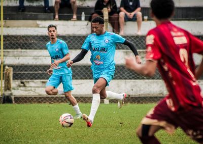 Oito equipes entram em campo pela rodada de ida, em busca de vantagem na disputa por uma vaga nas semifinais