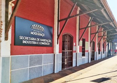Prefeitura orienta empreendedores sobre consulta por QR Code, atualiza&ccedil;&atilde;o do documento e atendimento presencial ou pela internet.