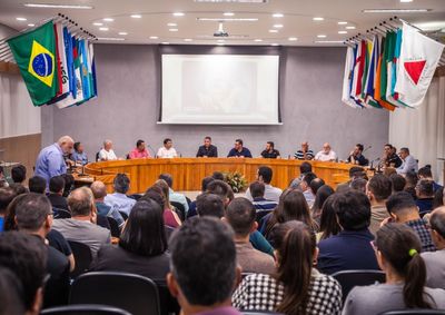 Evento discute a&ccedil;&otilde;es institucionais e valoriza&ccedil;&atilde;o funcional, com participa&ccedil;&atilde;o de AMOG e ALAGO.