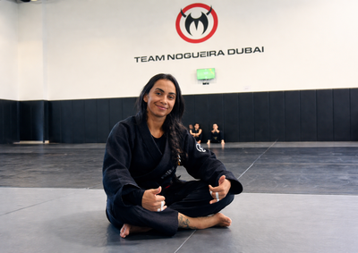 Atividade incentiva seguran&ccedil;a, autoconfian&ccedil;a e cuidado feminino por meio de t&eacute;cnicas acess&iacute;veis, conduzidas por profissional experiente na &aacute;rea esportiva.