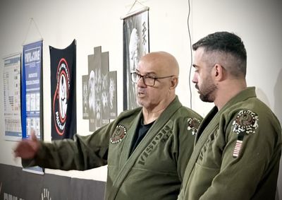 Evento conduzido por refer&ecirc;ncia internacional do jiu-jitsu valoriza disciplina, defesa pessoal, forma&ccedil;&atilde;o cidad&atilde; e evolu&ccedil;&atilde;o t&eacute;cnica de praticantes.