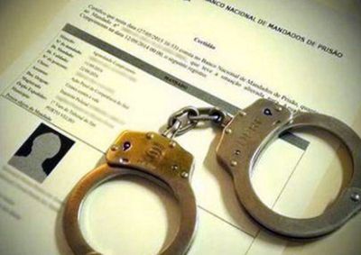 A equipe policial realizava patrulhamento pela regi&atilde;o central do munic&iacute;pio quando abordou o suspeito.