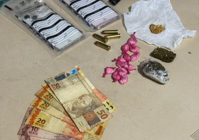 Investiga&ccedil;&atilde;o da Pol&iacute;cia Civil apontou que resid&ecirc;ncia era utilizada como base para abastecimento de entregadores de drogas na modalidade delivery.