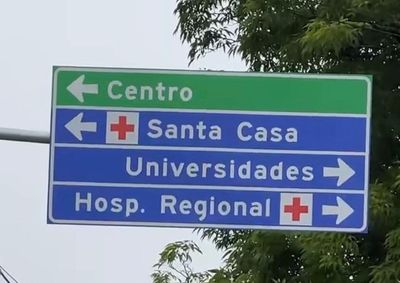  A Prefeitura est&aacute; implantando novas placas de orienta&ccedil;&atilde;o de origem e destino, com o objetivo de facilitar a mobilidade urbana.