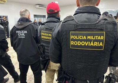 As investiga&ccedil;&otilde;es da PCPR apontam uma organiza&ccedil;&atilde;o criminosa com atua&ccedil;&atilde;o interestadual na produ&ccedil;&atilde;o, compra, armazenamento e transporte de entorpecentes.