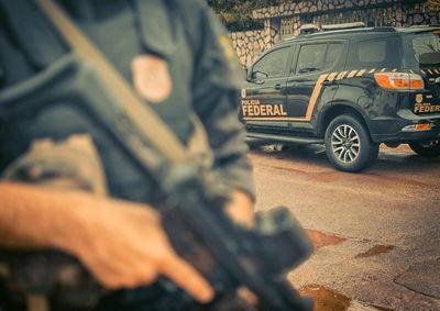 Segundo a Pol&iacute;cia Federal, as investiga&ccedil;&otilde;es tiveram in&iacute;cio em 2022, ap&oacute;s uma pris&atilde;o em flagrante realizada em Pai&ccedil;andu.
